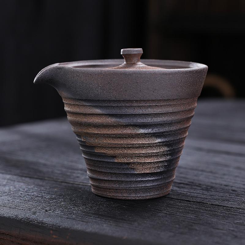 

160ml Handheld Teapot Coarse Pottery Teapot Vintage Tea Brewing Single Pot Light Luxury Vintage Please refer to the detai