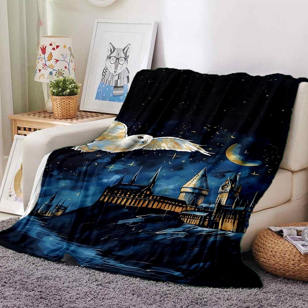 

1pc Hogwarts Owl Flannel Blanket Soft Warm Throw for Home, Office, Travel, All-Season Cozy Bedding Gift L1482 80cmx120cm(31inx47in)