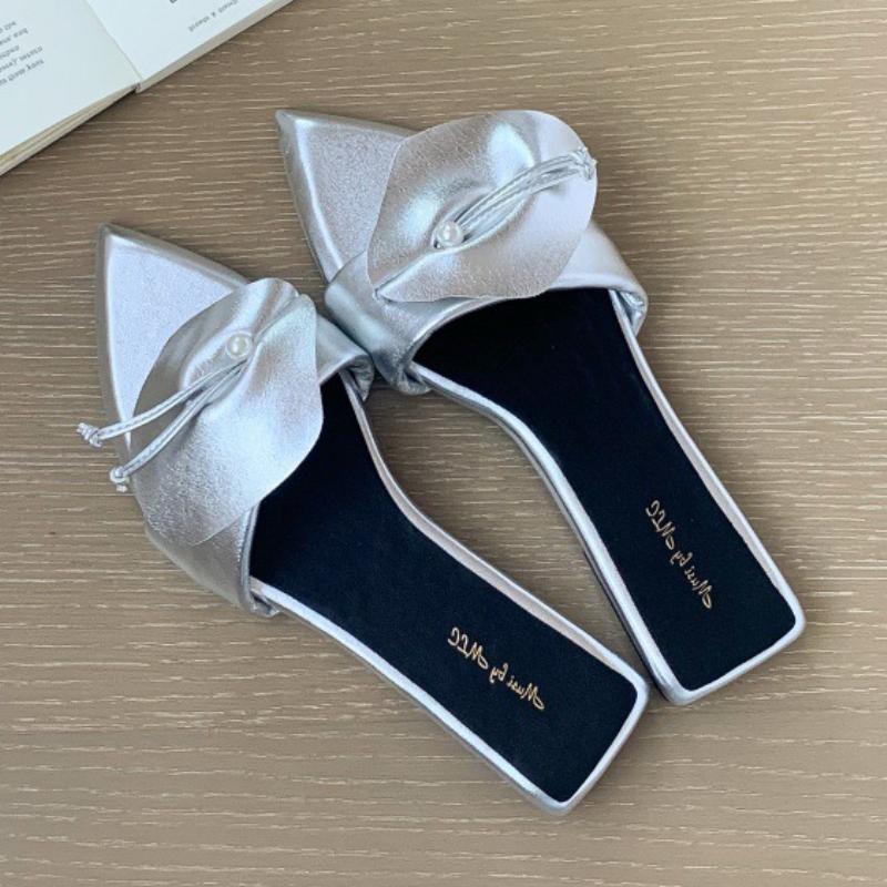 

Fashion Fashion Flower String Bead Decoration Flat Slippers Women Sexy Open Toe Non Slip Designer Slipper Comfort Soft Sole Beach Sandal 39