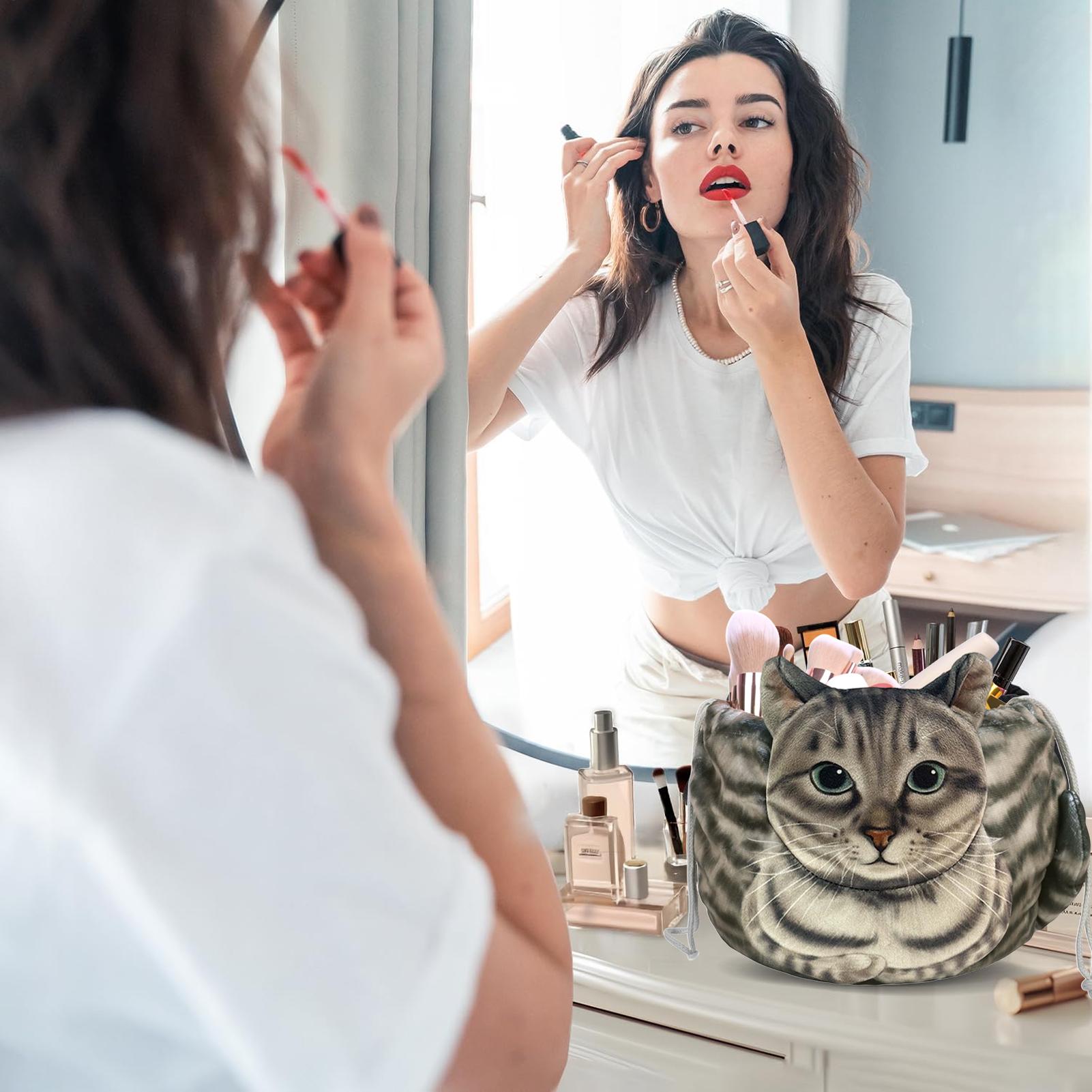 

Косметичка на шнурке в форме кошки, дорожные косметички для женщин, портативный забавный органайзер для спортзала, путешествий, багажа, кемпинга CHINA