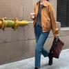 High-Quality Vintage-Style Handbag For Women Perfect For Autumn And Winter With Ample Space For Commuting