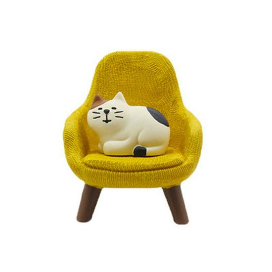 ZAKKA Cute Cat Heart Sofa Chair Miniature Resin Ornament