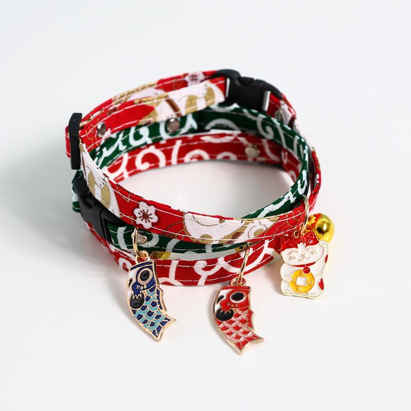 Fortune Cat Bell Collar Metal Pendant with Oil Drip Koi Japanese Adjustable Cute Pet Necklace Suitable for Kittens and Puppies