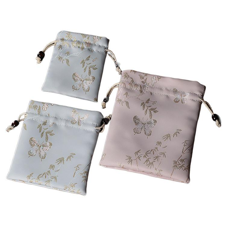 Çift Katmanlı İşlemeli Brokar Takı İpli Torba: Bilezik, Koleksiyonluk, Tesbih, Tesbih ve Hediye Çantası.