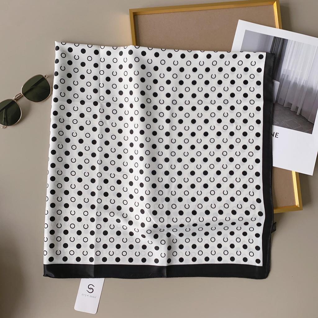 90×90 Großer Hochwertiger Schwarz-Weiß Gestreifter Schal: Professionelle Halsbekleidung, Stirnband & Sonnenschutz-Kopftuch