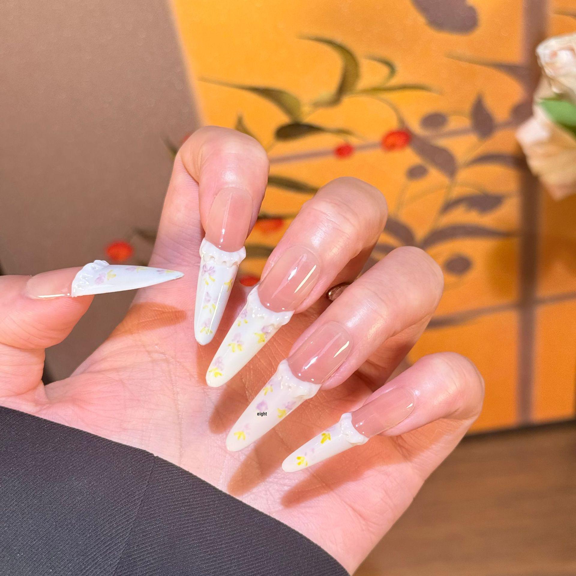 

Расписанные вручную французские цветочные наклейки для ногтей с оборванным краем - Чисто ручная работа