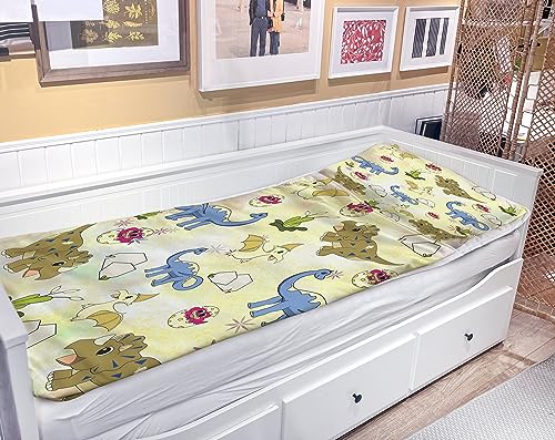 Machine washable naptime bedding set with dinosaur and unicorn prints for daycare and kindergarten. Suitable for girls and boys. A variety of patterns