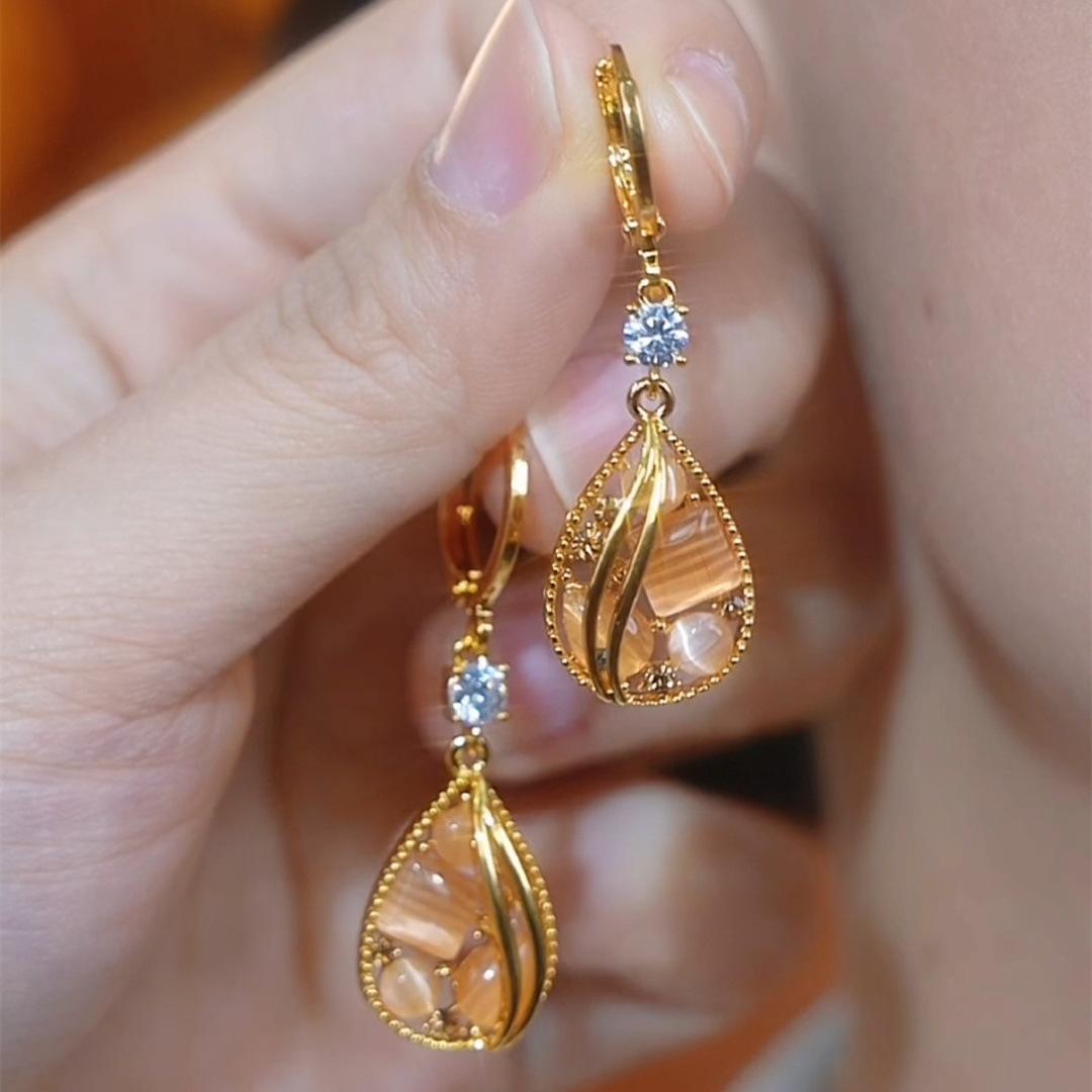 

Бриллиантовые смоляные серьги-капли с бахромой, легкая роскошь, нишевая мода, универсальные серьги-клипсы, женские изысканные серьги с высоким темпераментом