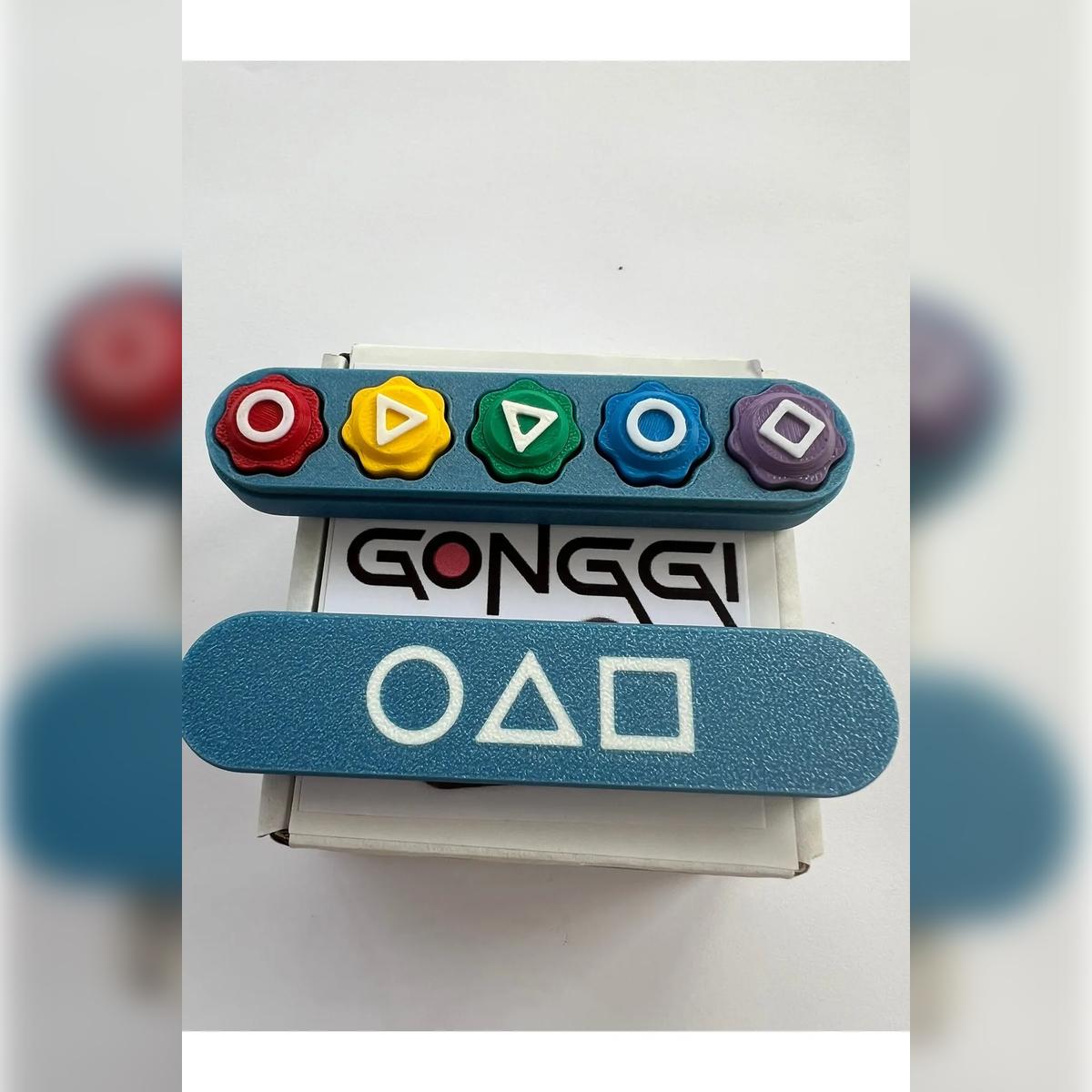 

Gonggi 5 Stones with Blue Case & Steel Beads – Korean Five Stones Game синій