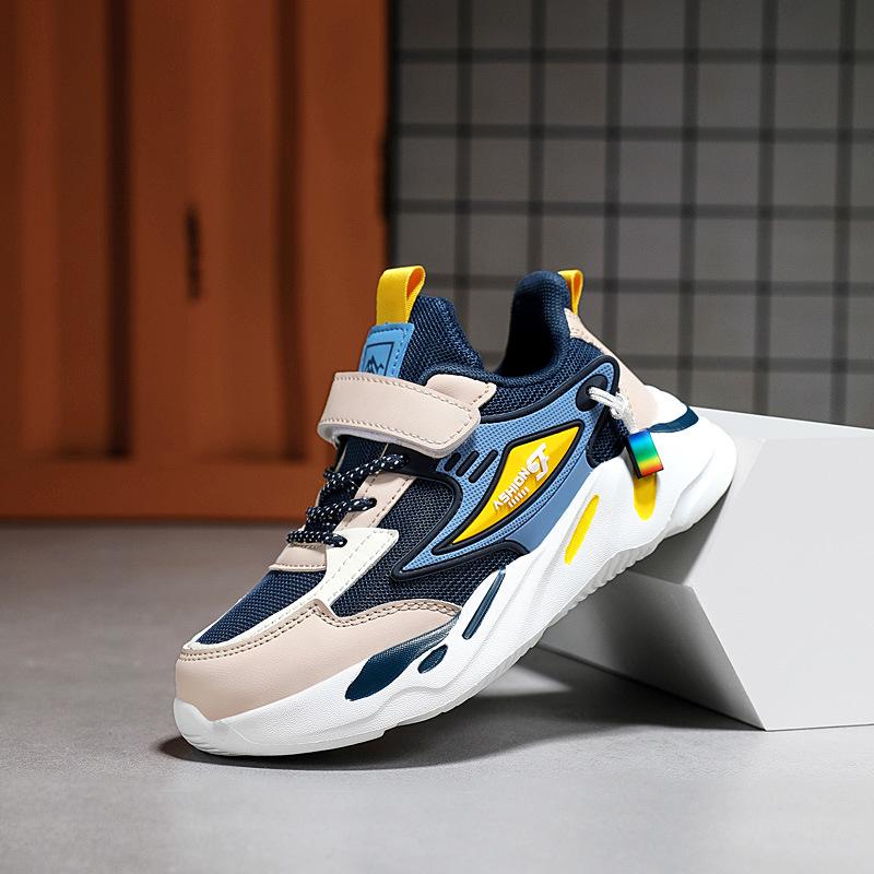 Children's Sports Network Running Sneakers Spring Face Steppers Medium and Large Leather Surface Breathable Autumn and Winter Children's Classmates 1