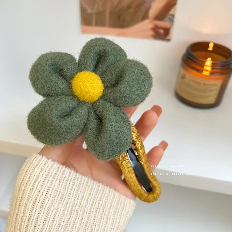 Mote Pluss Størrelse Plysj Blomst Hårklemme Ny Bak Skje Pan Hår High End Elegant og Moteriktig Personlig En Linje Klemmer