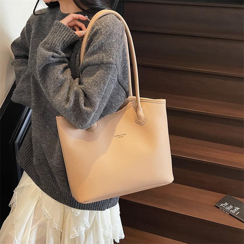 

Bag Women s Large Capacity Tote Bag 2025 New Casual Shoulder Bag Handbag Retro Versatile Underarm Bag хаки