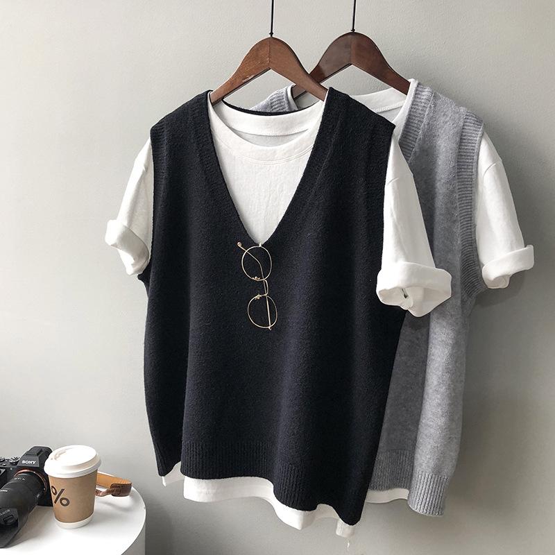 

Johnature Korean Simple V-neck Solid Color Pullover Women Tops Spring Summer Sleeveless All Match Loose Tops One Size чорний