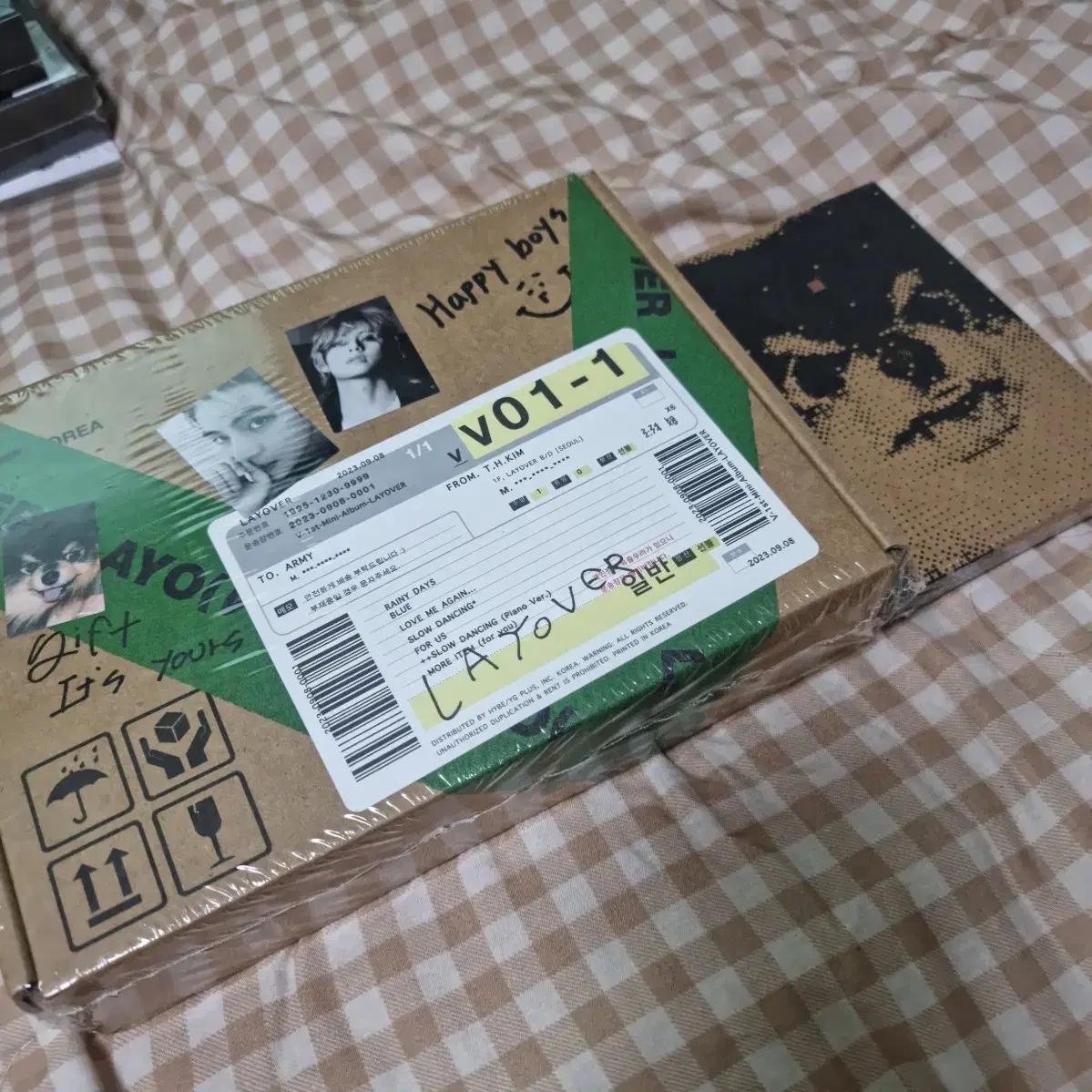

(unopened) V Album Layover Bts V Layover Bulletproof Album