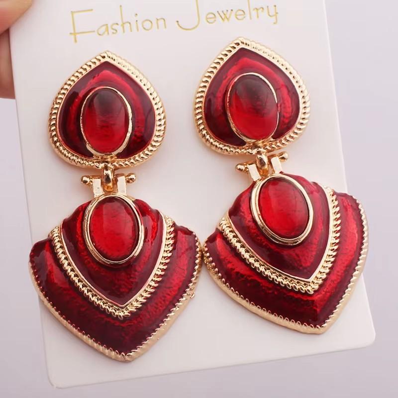New Wine Red Geometric Hanging Earrings for Women Metal Pendants Dangle Earrings Red Color Exaggerated Drop Earrings aretes