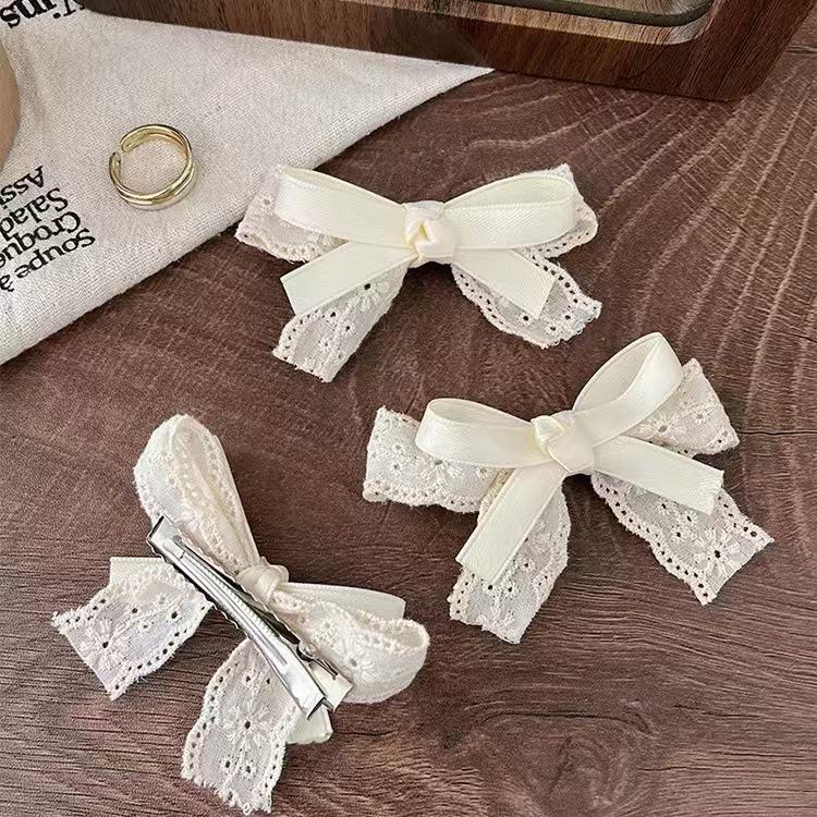 Gentle White Lace Bow Duckbill Clip for Bangs & Ponytails