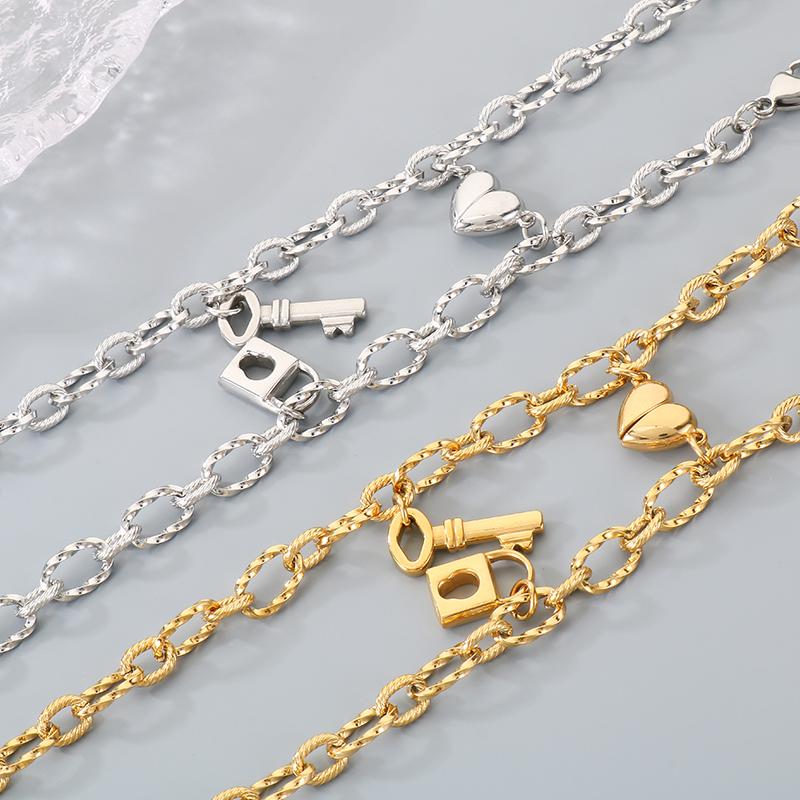 Magnetic Couple Bracelets Gold Color Lock and Key Design Stainless Steel Matching Bracelets for Boyfriend Girlfriend Valentin