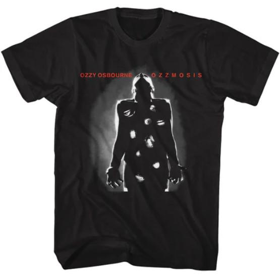 ФУТБОЛКА В ПАМЯТЬ ОБ ОЗЗИ ОСБОРНЕ 1948–2025 ТРИБЬЮТ BLACK SABBATH ФУТБОЛКА В СТИЛЕ HEAVY METAL Унисекс Футболка S