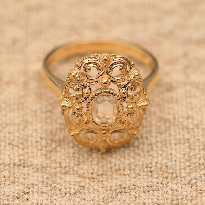 Elegant Vintage Court-Inspired Adjustable Open Ring for Women - Chic Hollow Design x995