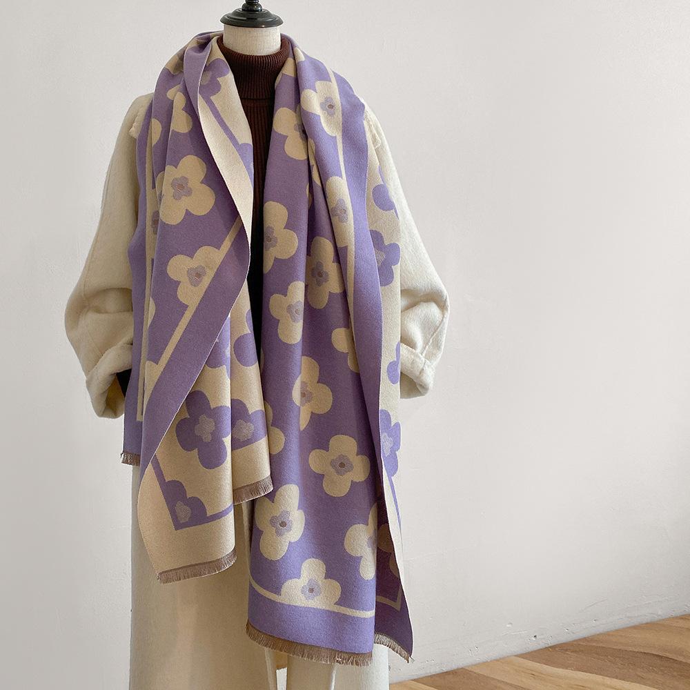 Elegant Jacquard Scarf for Women - Soft Imitation Fleece, Warm Fringe Shawl , Lightweight Autumn Winter Blanket Wrap for Casual Outings