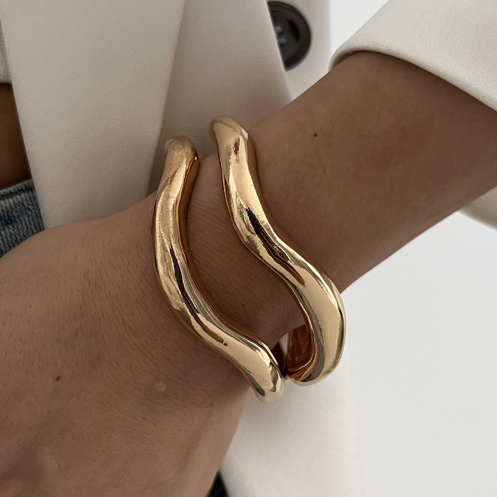 Design Sense Metal Irregular Lava Bracelet Women, Fashion Niche Open Glossy Bracelet Set