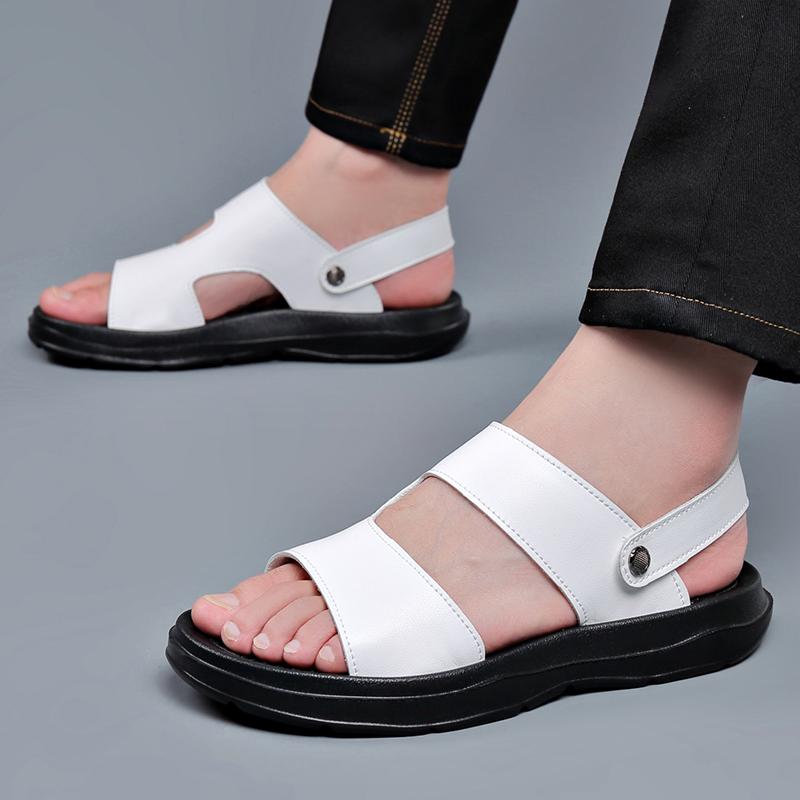 Casual Business Men's Summer Shoes Classic and Comfortable Retro Style Beach Walking On the Streets Black and White Sandals