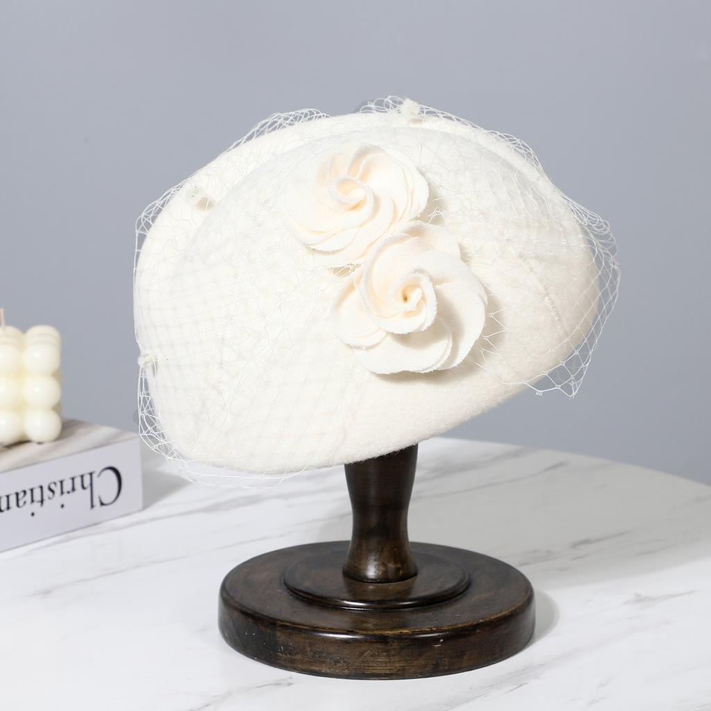 Woolen hat women's autumn and winter top hat fashion trendy flower wool felt hat British retro mesh beret white