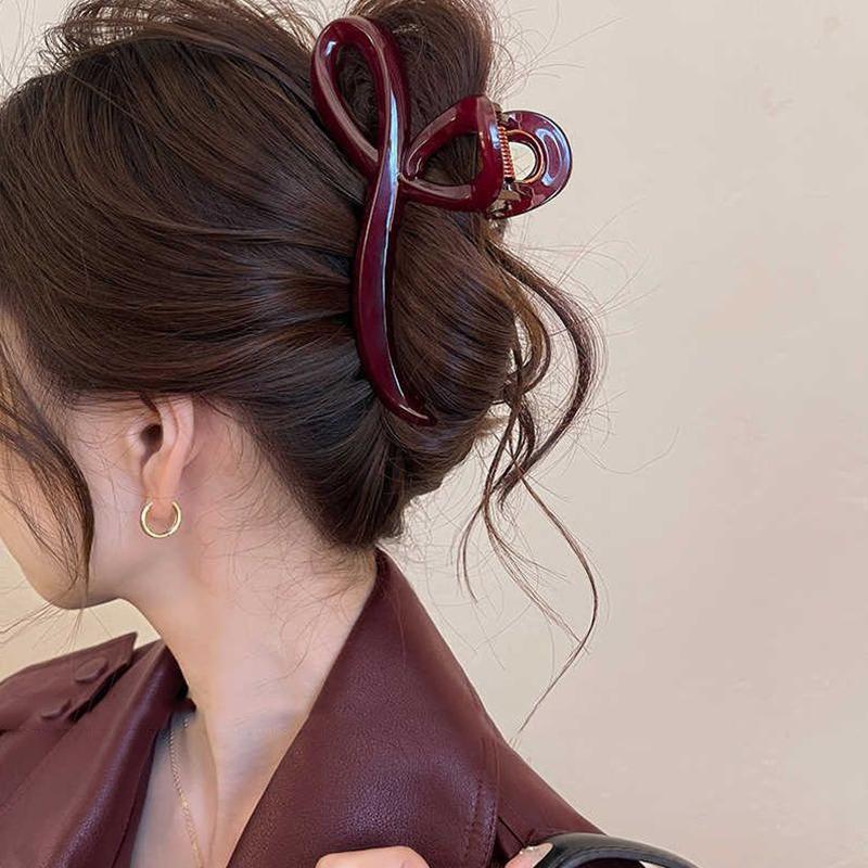 

Women Large Dark Red Color Hair Claws Barrettes Hairpins Plastic Ponytail Hair Clips Girls Senior Hair Shark Clip Accessories