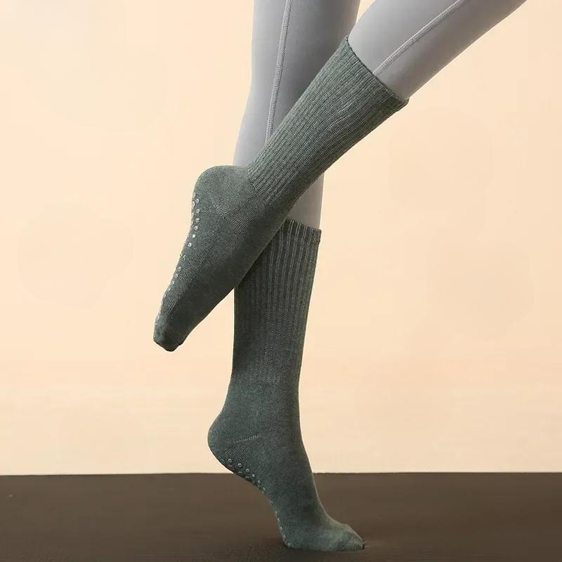 Winter Mid Tube Anti Slip Yoga Socks Women Thickened Towel Bottom Professional Pilates Socks Indoor Floor Fitness Sports Socks