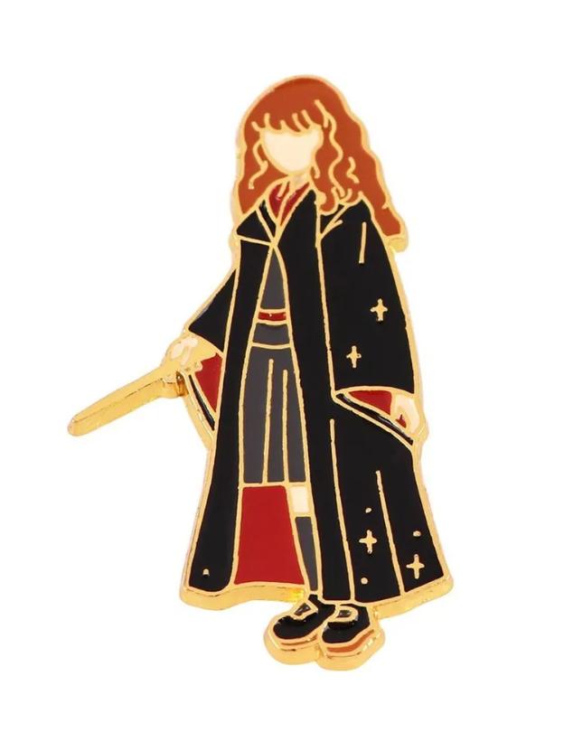 Fashionable And Cute Brooches, Cartoon Badges, Clothing Bag Brooches And Badges