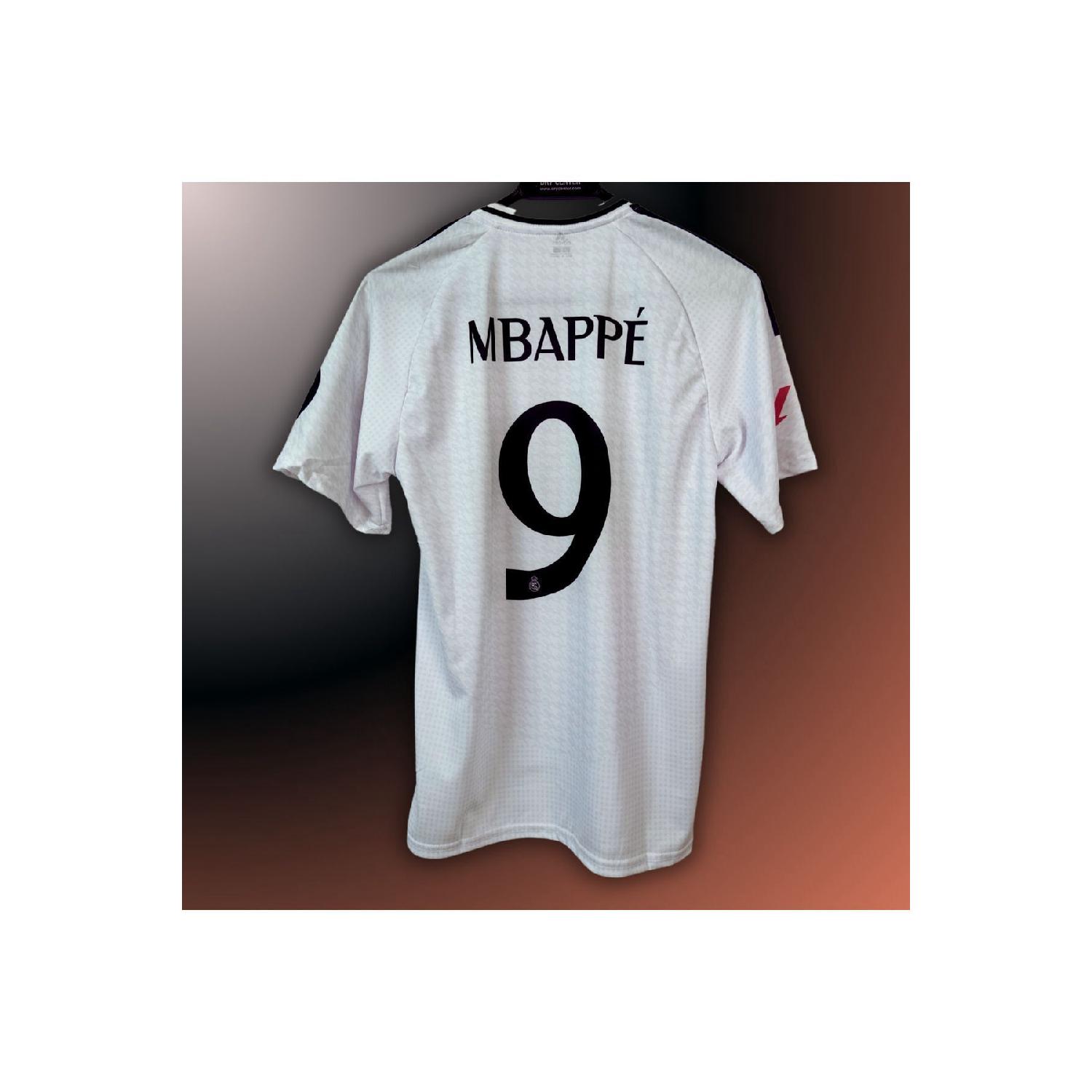 

Белая футбольная футболка для взрослых Madrid Mbappe Astroturf S чистый