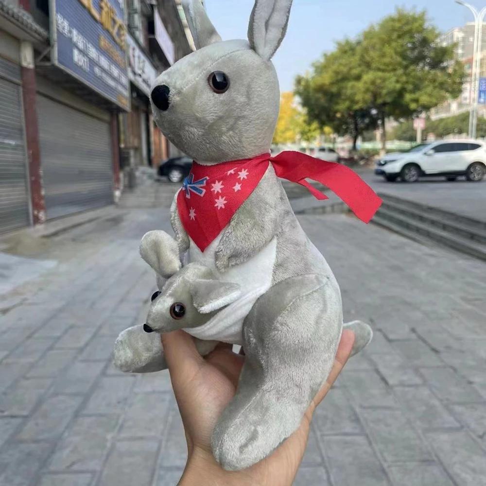 

28СМ Мультяшная Семья Кенгуру Плюшевая Игрушка Милая Мать И Дитя с Австралийским Шарфом Животное Кукла Ребенок Рождественский Подарок на День Рождения 28cm