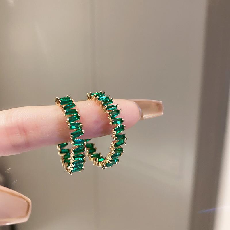 Zircon Inlaid Pearl Butterfly Geometric Earrings European and American Exaggerated High-end Stud Earrings Temperament Light Luxury Earrings