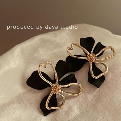 Stylish Retro French Metal Floral Earrings with Korean Flair