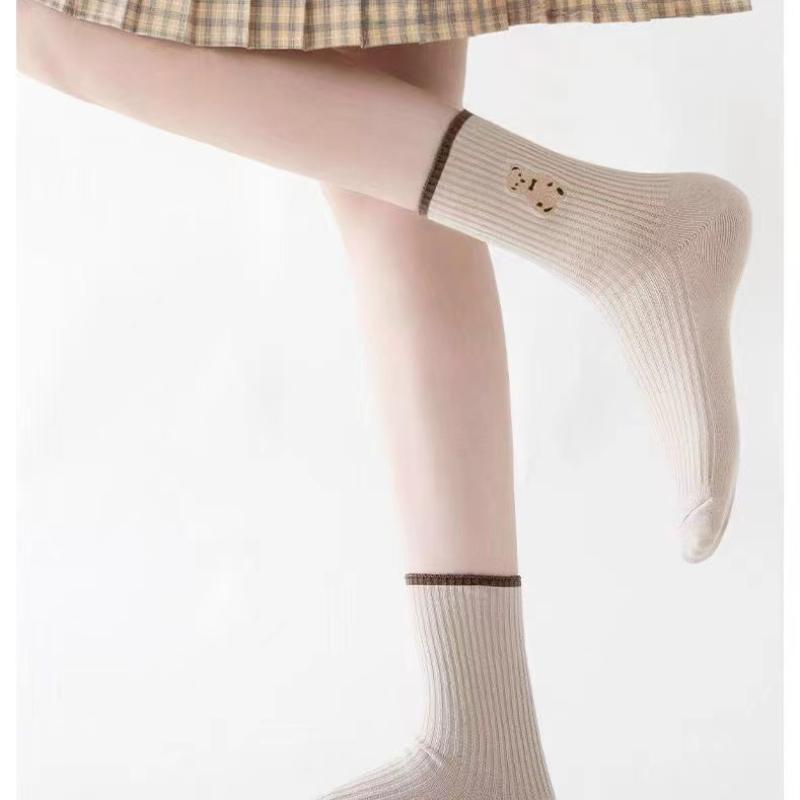 New Cute Bear Socks Women High Cotton Keep Warm Brown Winter Sock Fuffy Funny Lovely Cartoon Women Thermal Socks
