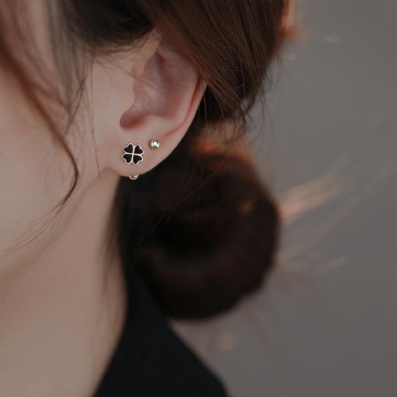 Black Love Clover Earrings Screw Earrings Women'S Small Delicate Epoxy Lucky Grass Earbone Nails