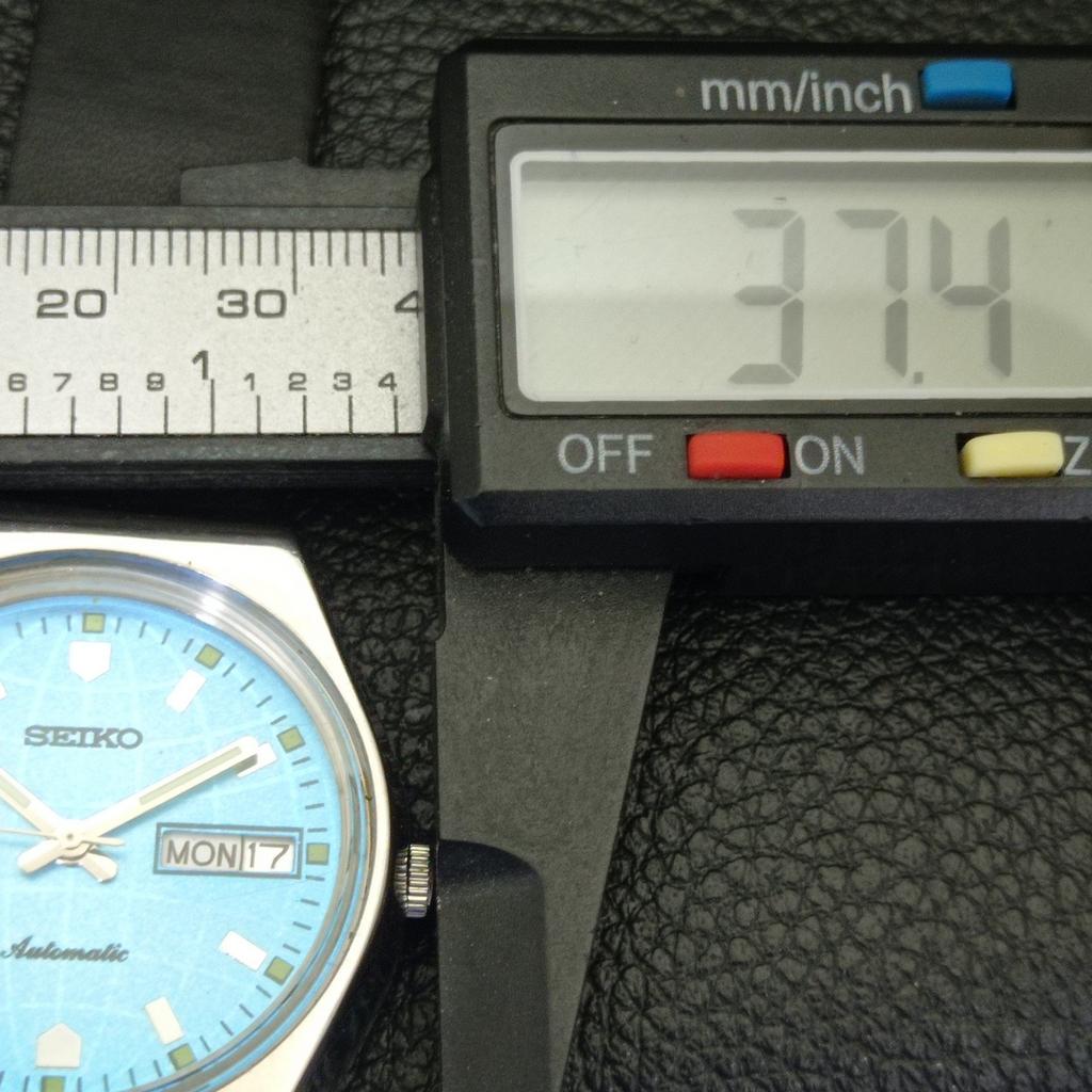 AUTOMATIC 6309A VINTAGE SEIKO JAPAN MENS SKY BLUE COLOR DIAL WATCH A701536-5 R206b-a701536