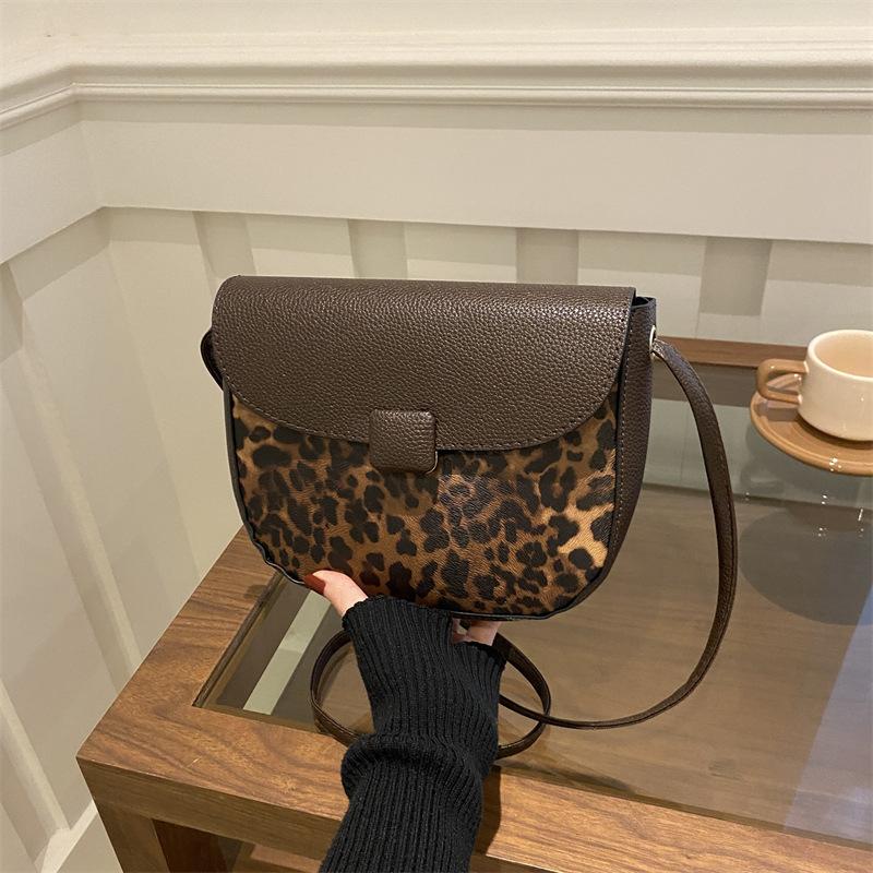 Niche Design Simple Saddle Bag Trendy Versatile Small Square Bag Wide Shoulder Strap Leopard Print Single Shoulder Messenger Bag