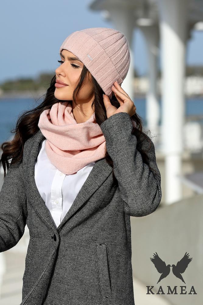 Tahira Woolen Women' Hat Pink