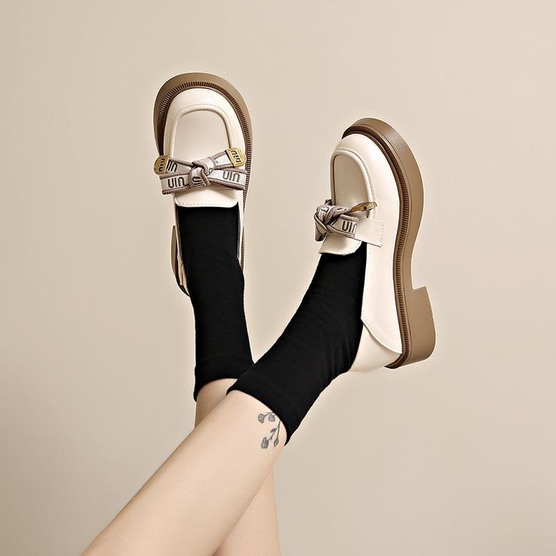 Flache Einzelne Schuhe Plateau Loafers Damen Herbst 2025 Neu Dicke Ferse Vielseitige Schleife Einschlupf Kleine Lederschuhe