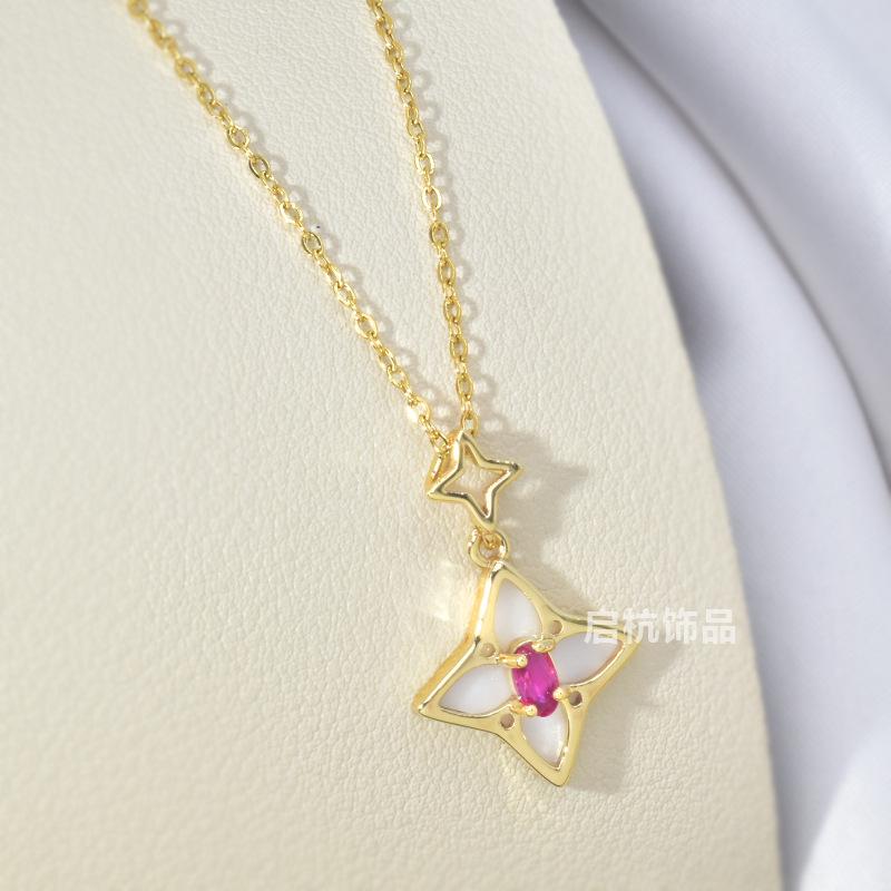 

Ожерелье «Четырёхконечная звезда», Женская лёгкая роскошь, Высококлассный универсальный темперамент, Те же украшения