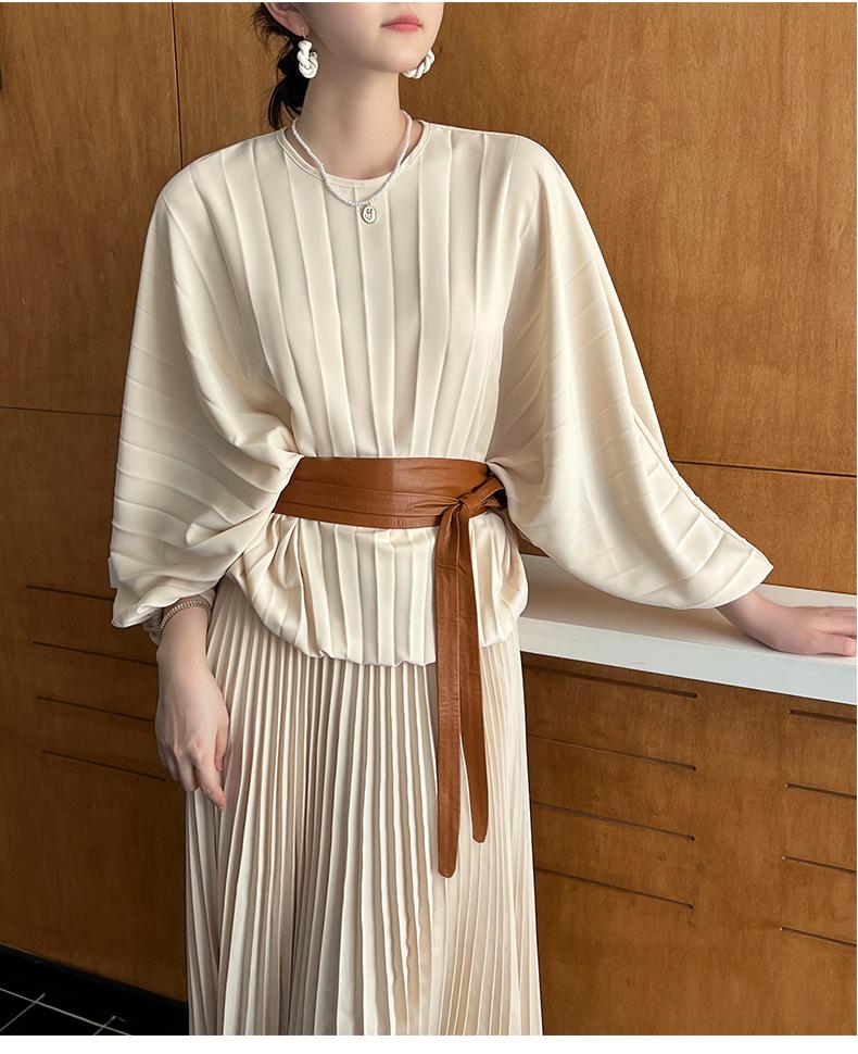 High-End 2026 Pleated Plus Size Loose Shirt - Versatile for Autumn and Spring Lazy Casual Style