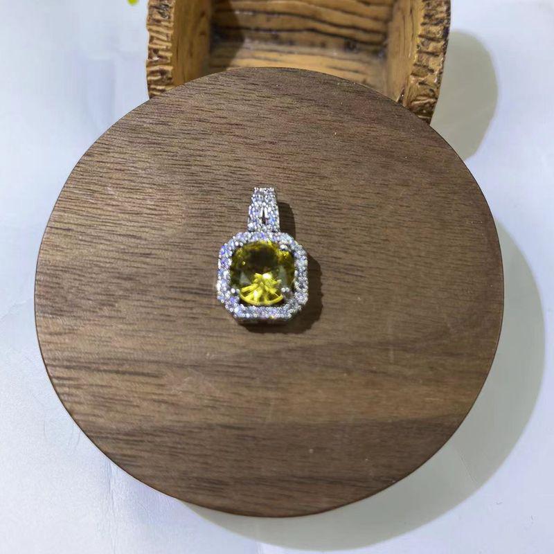 Moissanite Square Pendant Clavicle Chain Necklace - Luxury Women’s Copper with Micro-inlaid Zircon.