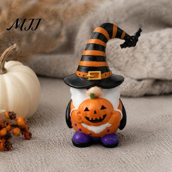 Durable Resin Craft Ornaments Halloween Gnome Ornament, Spooky Faceless Figurine, Unique Elf Sculptures for Home Indoor Outdoor Party Festive