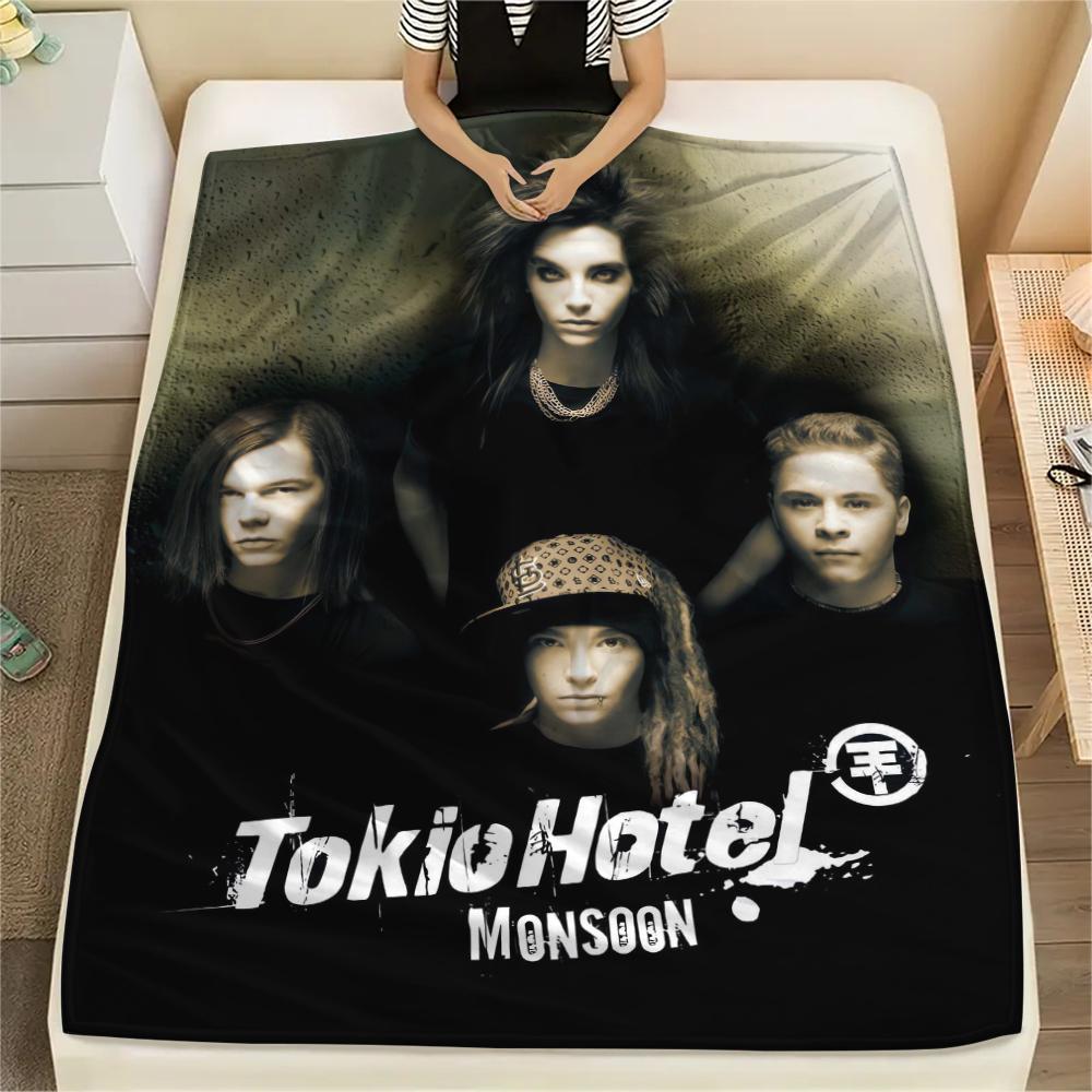 1Pc TH Band Print Flannel Blanket, High Quality Comfortable for All Seasons, Home Decor, Warmth and Comfort, Perfect for Christmas Gifts