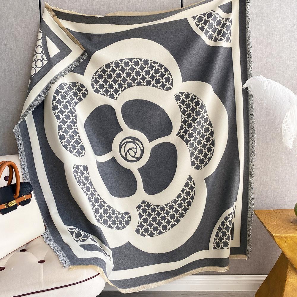 Nouă eșarfă din cașmir imitație europeană și americană, iarnă pentru femei, eșarfă pătrată mare, groasă și caldă, mantie elegantă la modă și versatilă