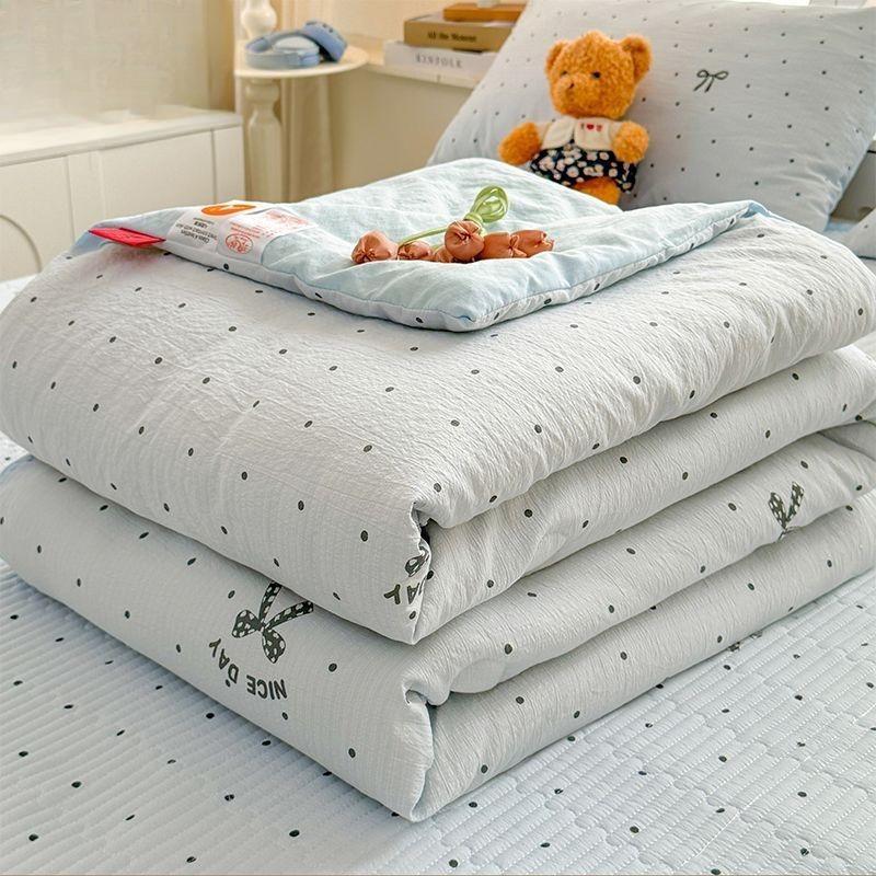 Vår Sommar Quilt Queen Mekanisk Tvätta Bekväm Täcke Enkel Dubbel Filt Täcken för Barn Vuxna