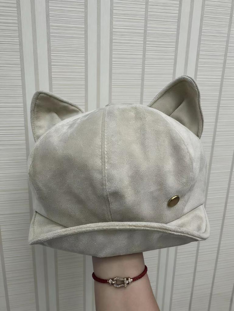 Cat Ear Beret Hat for Women, Autumn/winter New Face-flattering Small Vintage Faux Suede Octagonal Painter Newsboy Hat