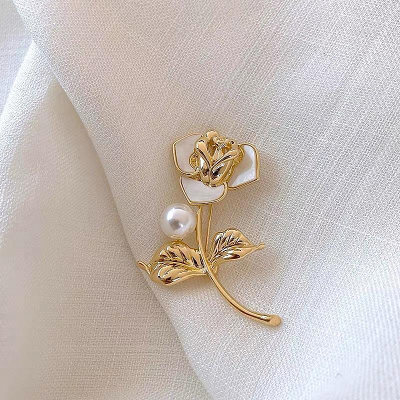 Soft Paint Rose Flower Brooches For Women Men Beauty Flower Brooch Pin Gifts Accessories