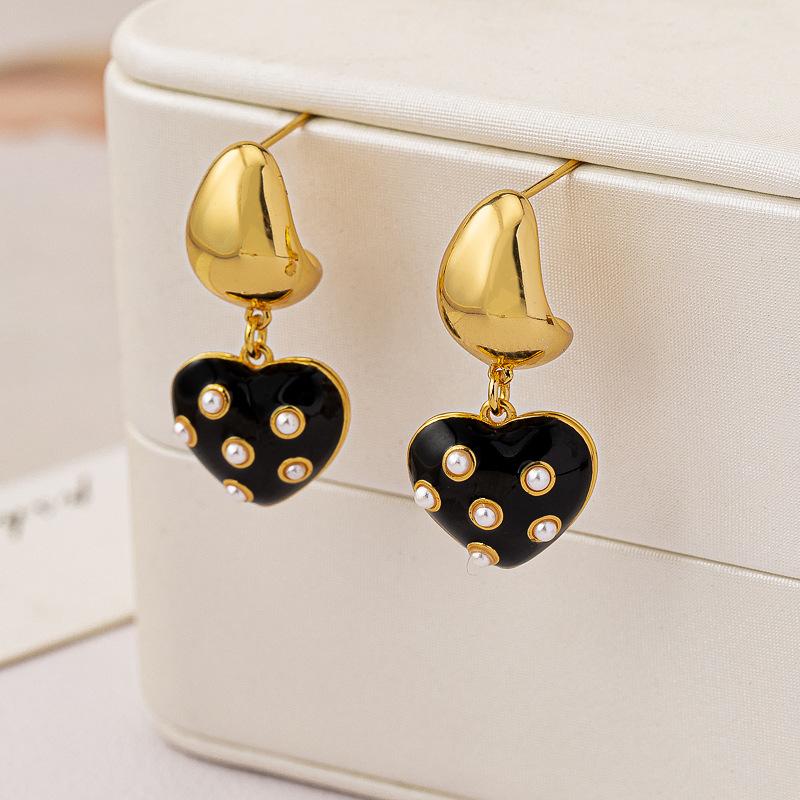 Ankara red love pearl earrings women's ins niche unique temperament elegant and versatile New Year's polka dot earrings women